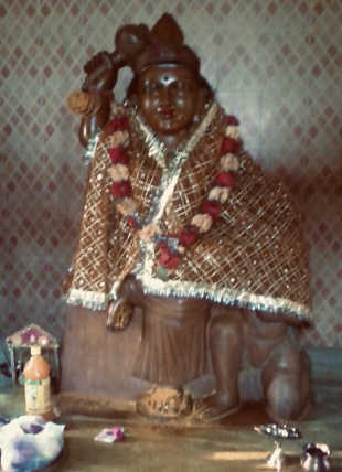 baglamukhi old statue 